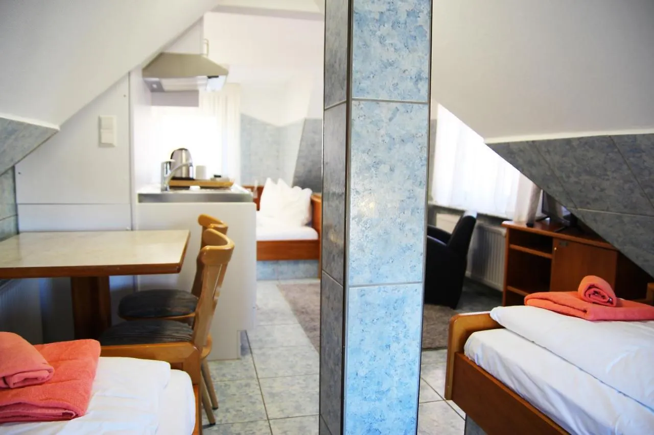 M-Hotel Stuttgart 2*,
